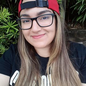 Meet your Posher, Valeria